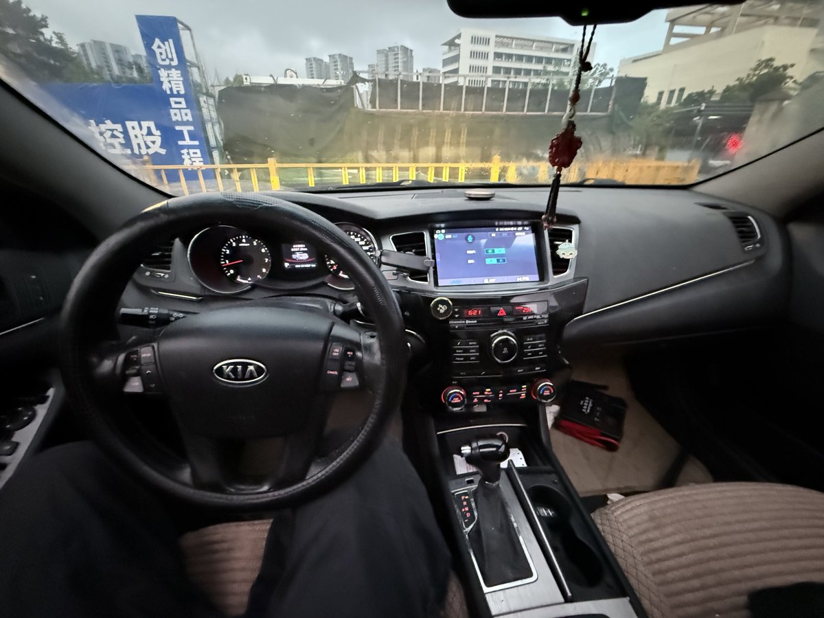 起亚 凯尊 2011 汽车图片 #6