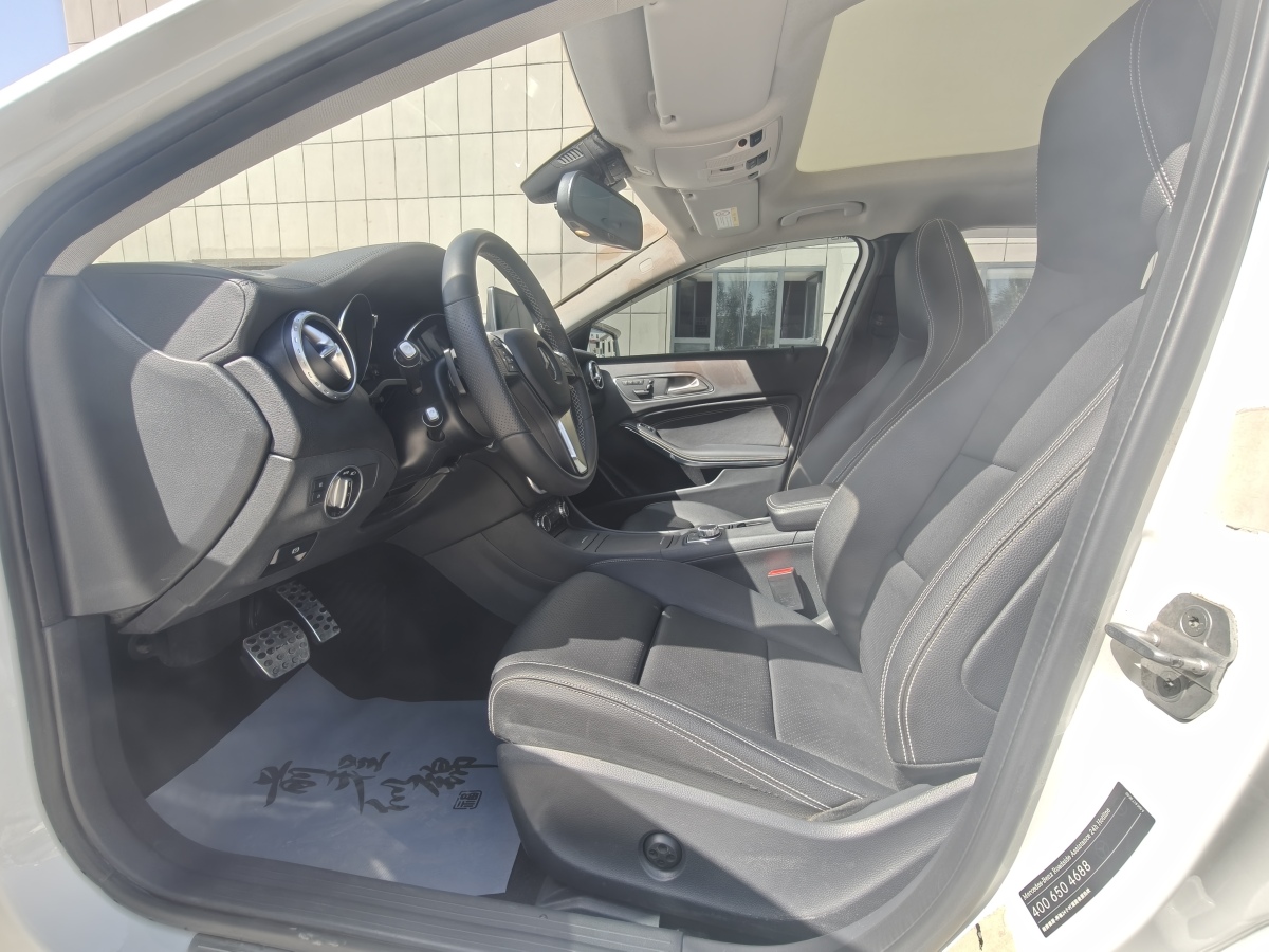 Mercedes-Benz GLA Class (Imported) 2016 car image #6