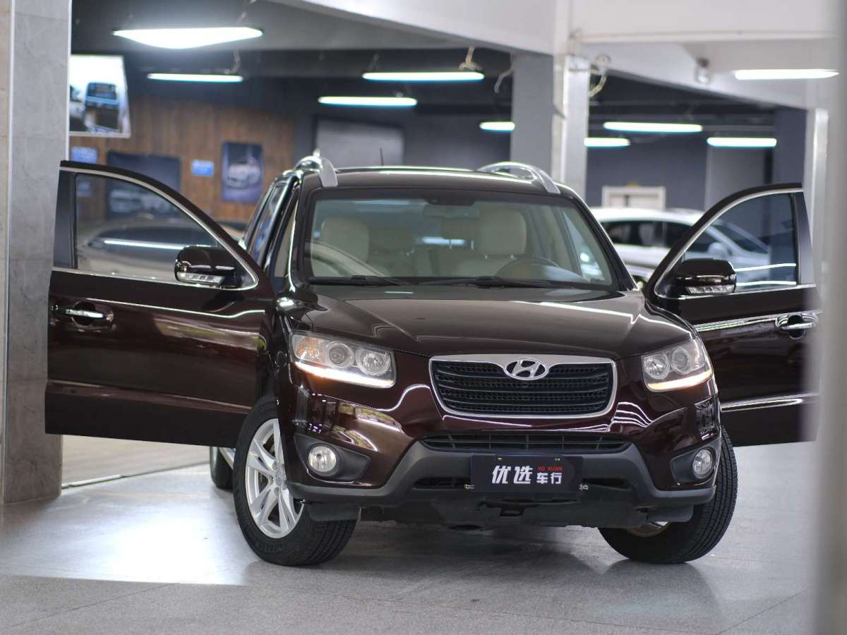 Hyundai Santa Fe Classic 2011 immagine di auto #6