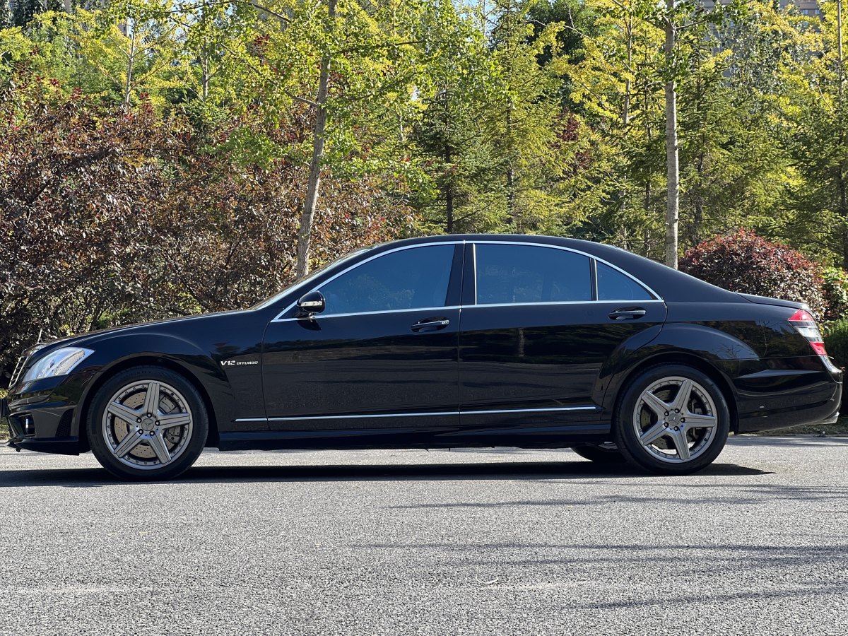 Mercedes-Benz S AMG 2009 car image #6