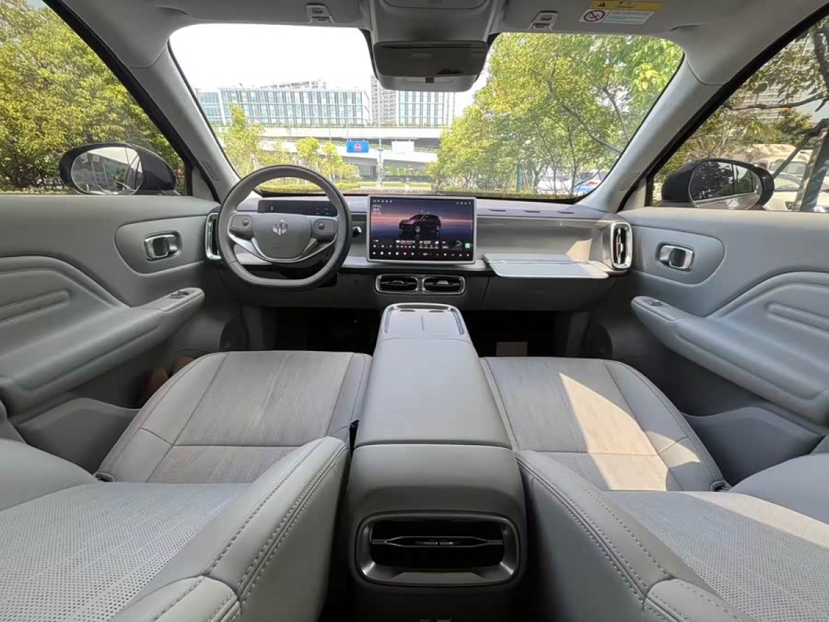 零跑汽车 零跑B10 2025 汽车图片 #6