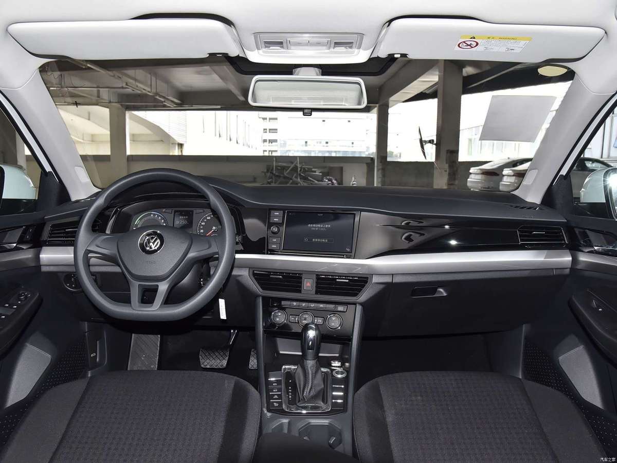 Volkswagen Bora Pure Electric 2020 صورة سيارة #6