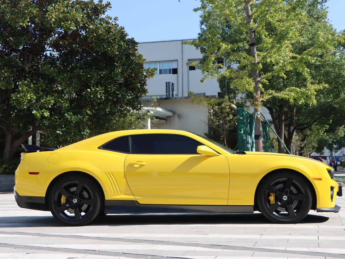Chevrolet Camaro 2011 immagine di auto #6
