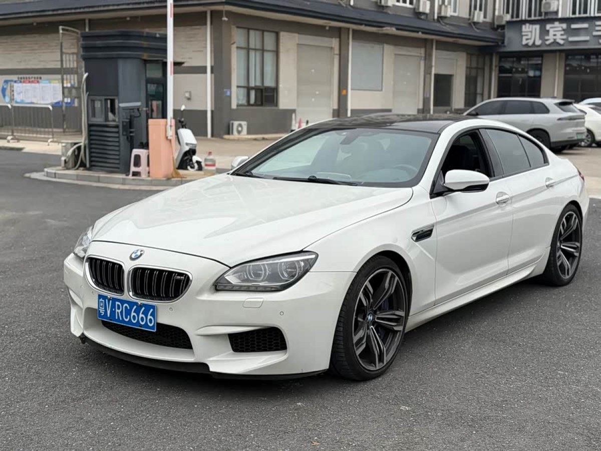 BMW M6 2013 car image #6