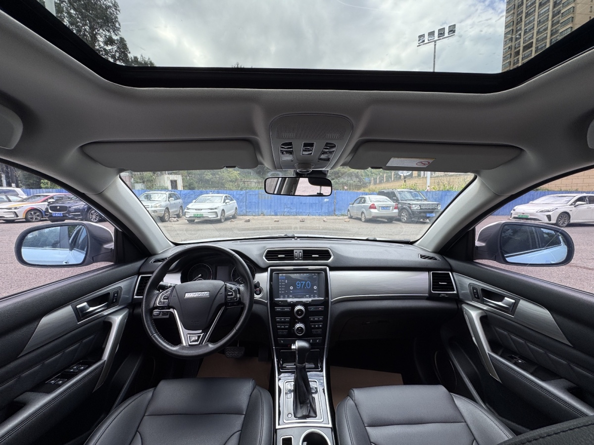 Haval H2 2016 car image #6