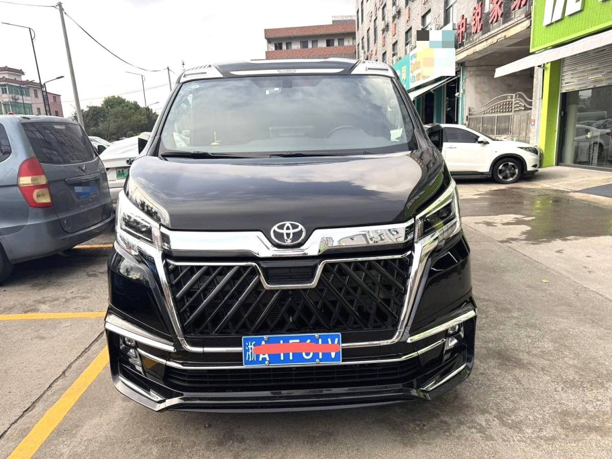 Toyota Hiace 2023 immagine di auto #6
