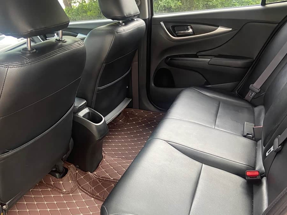 Honda Crider 2013 immagine di auto #6