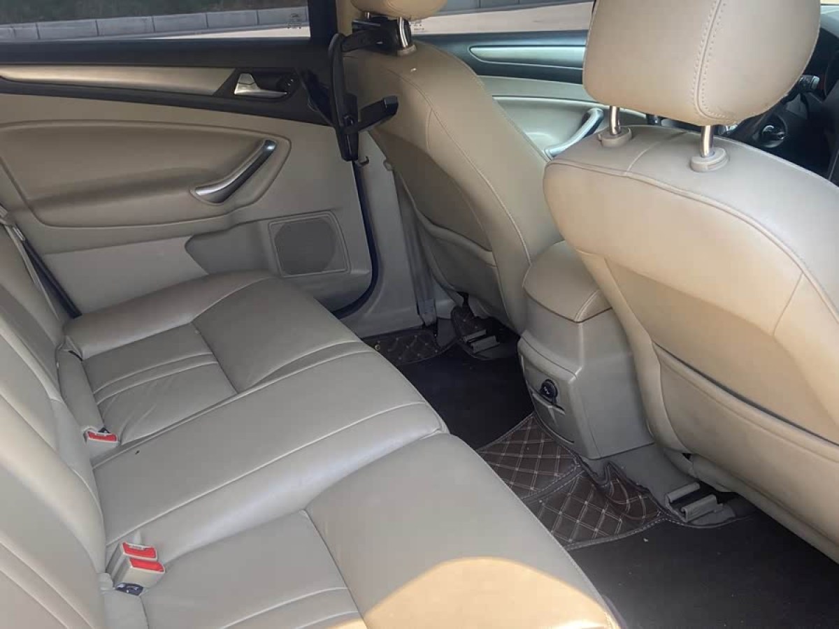 Ford Zhisheng 2012 #6 Ford Zhisheng 2012 car image #6