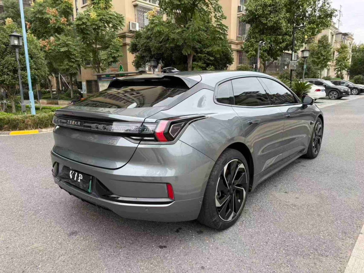 极氪 极氪001 FR 2022 汽车图片 #6