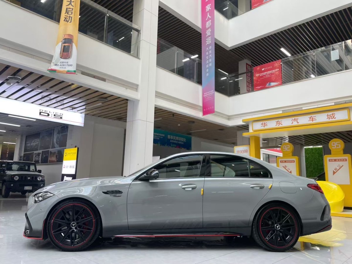 Mercedes-Benz C AMG New Energy 2025 изображение автомобиля #6