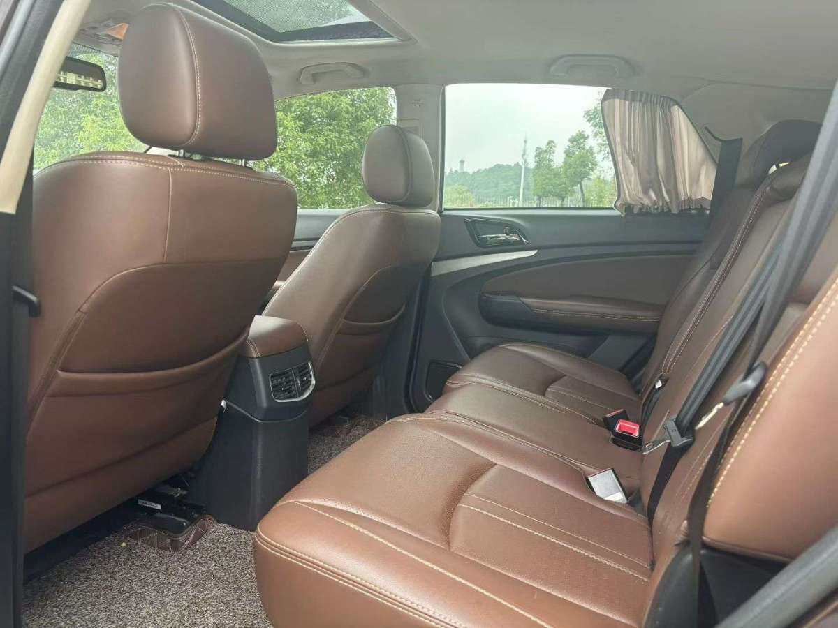 BYD S7 2015 car image #6