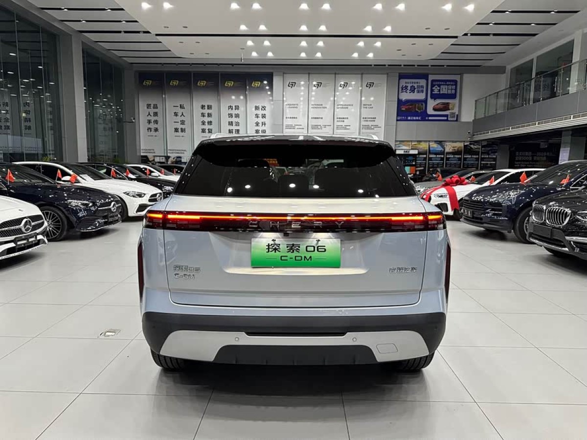Chery Exploration 06 C-DM 2025 car image #6