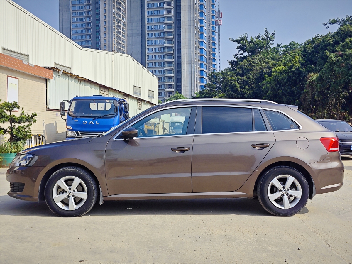 Volkswagen Gran Lavida 2013 immagine di auto #6