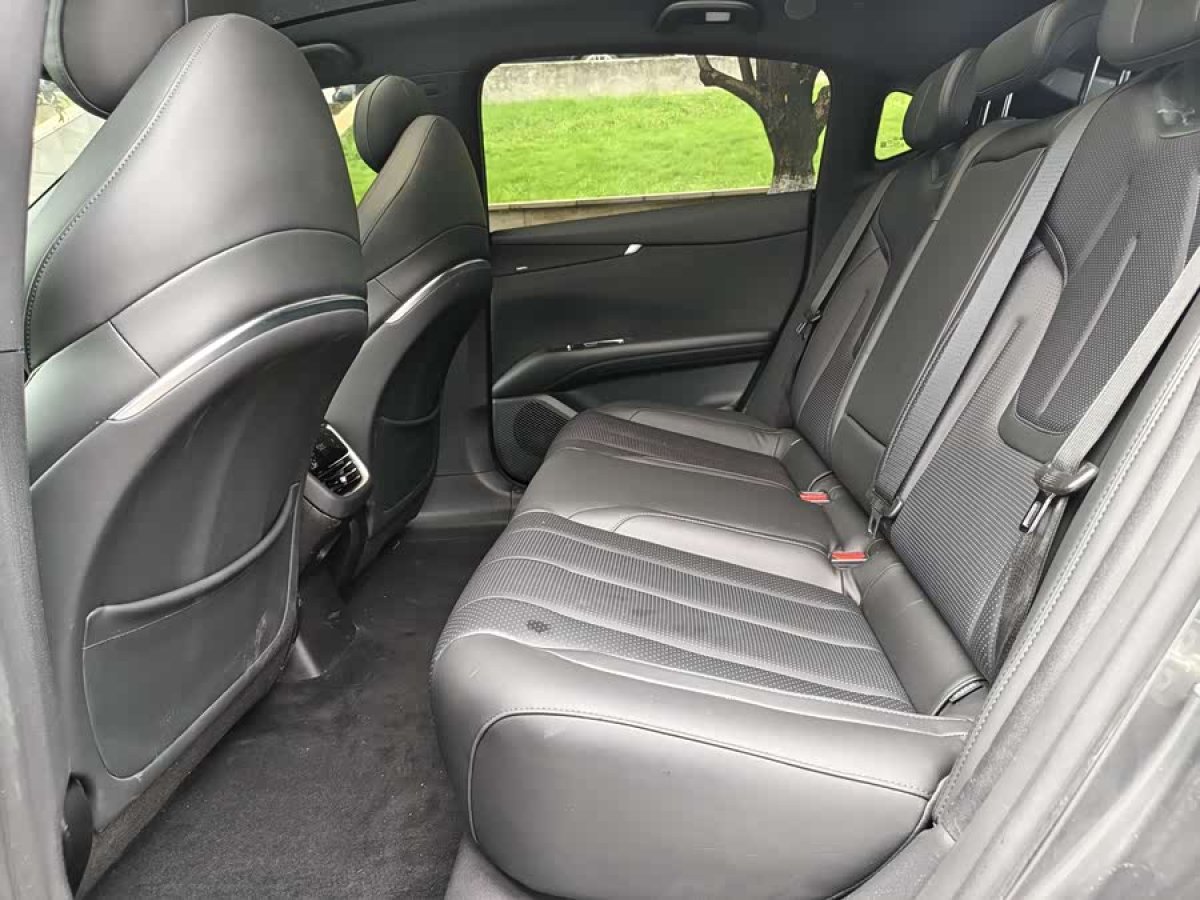 Deepal L07 2025 car image #6