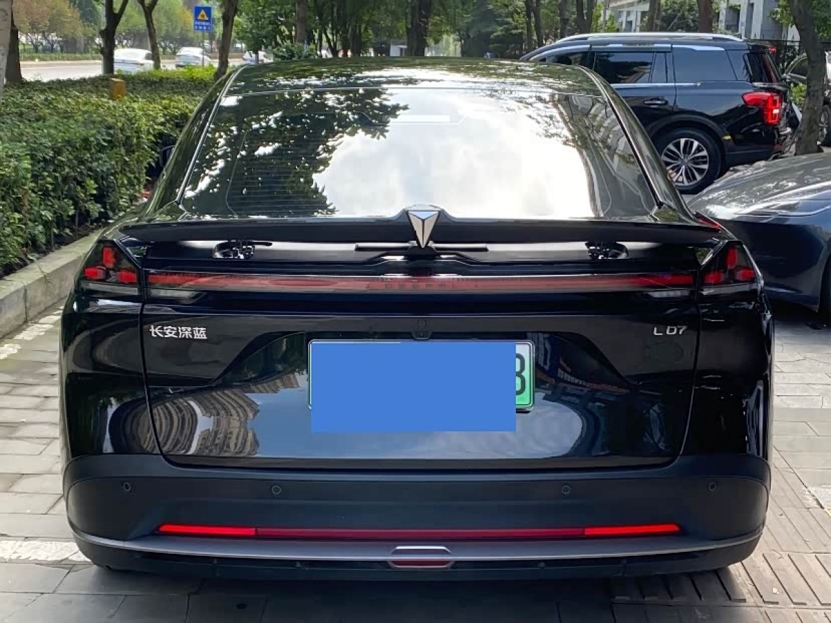 Deepal L07 2024 #6 Deepal L07 2024 car image #6