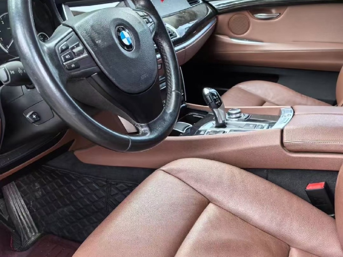 BMW 5 Series GT 2011 #6 BMW 5 Series GT 2011 immagine di auto #6