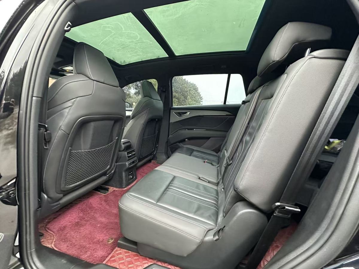 Audi Q5 e-tron 2023 immagine di auto #6