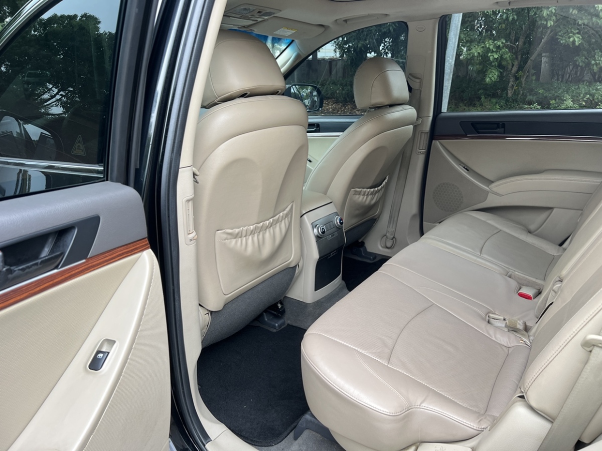 Hyundai Veracruz 2012 صورة سيارة #6