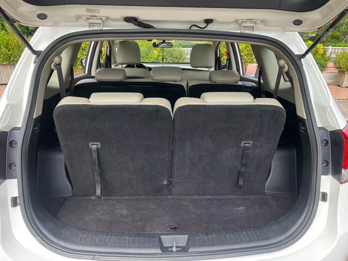 Kia Carens 2014 immagine di auto #6