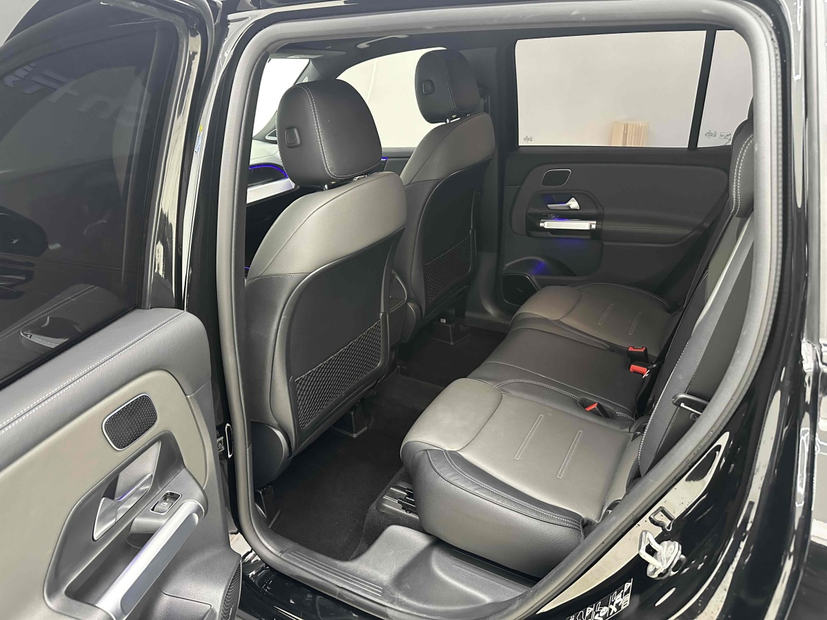 Mercedes-Benz GLB AMG 2023 car image #6