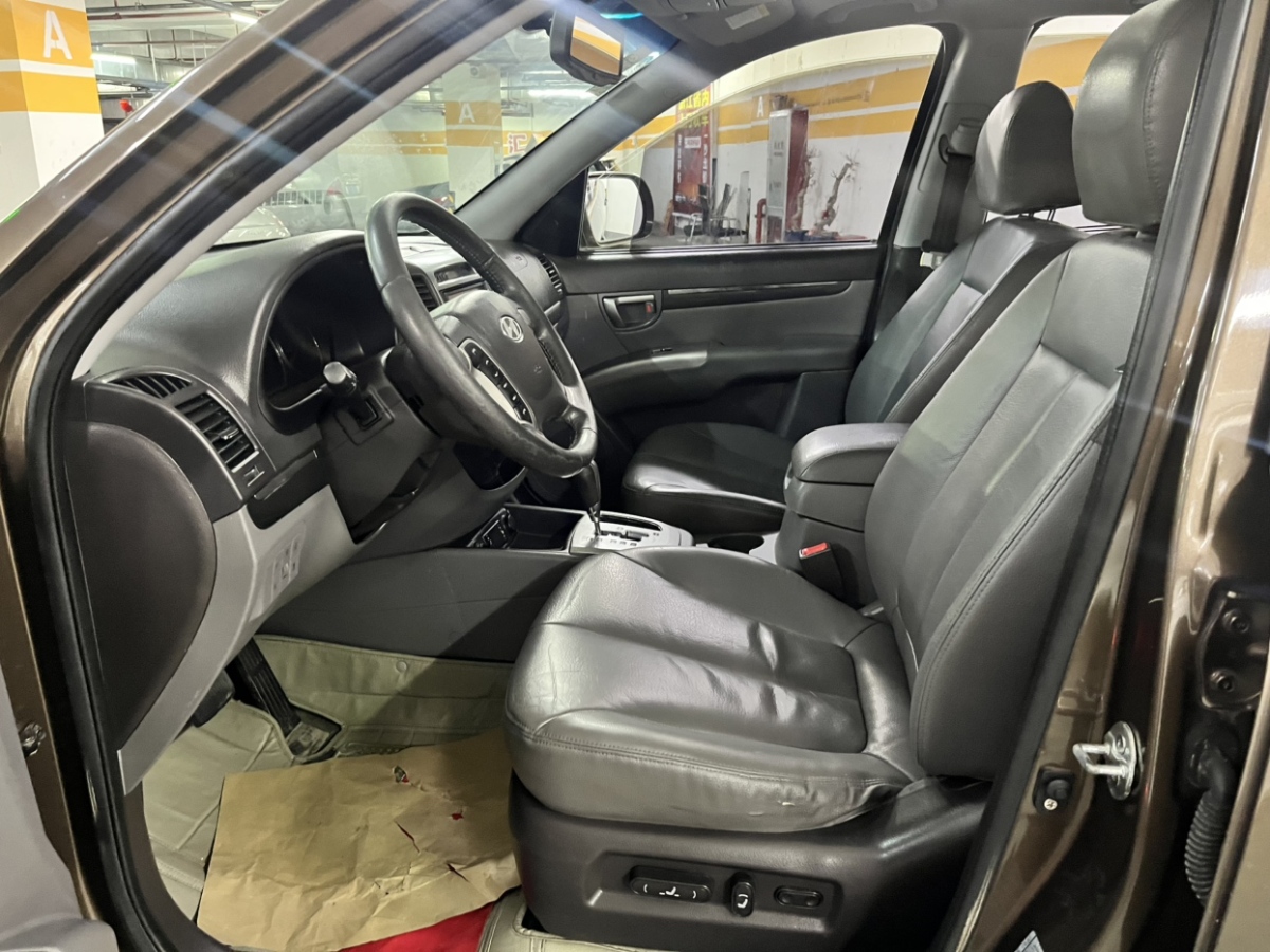 Hyundai Santa Fe Classic 2010 #6 Hyundai Santa Fe Classic 2010 car image #6