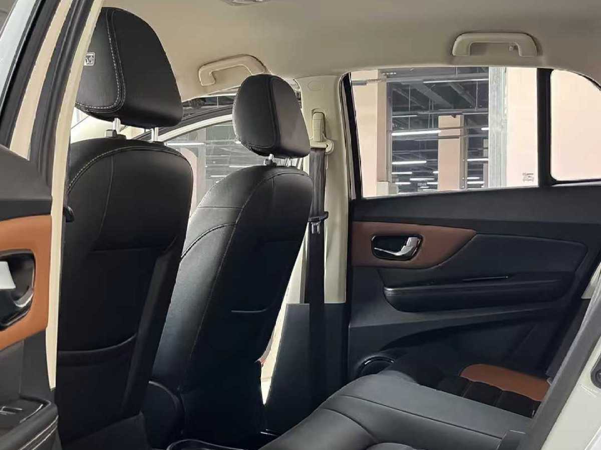 Haval H1 2016 imagem de carro #6