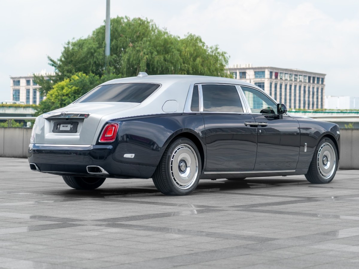 劳斯莱斯 幻影 2023 汽车图片 #6