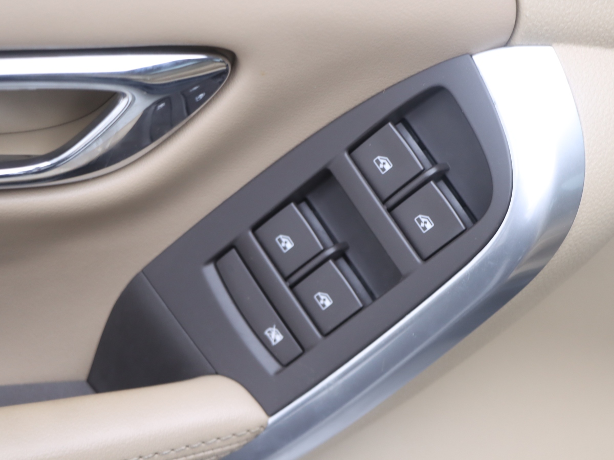 荣威 荣威950 2016 汽车图片 #6