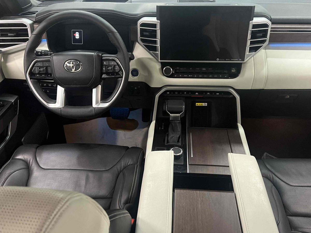 Toyota Sequoia 2023 #6 Toyota Sequoia 2023 imagen de coche #6