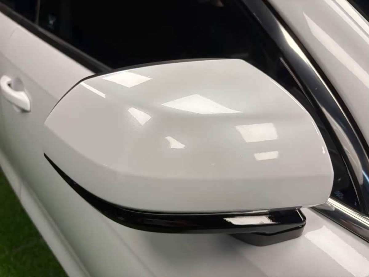 BYD Qin Pro New Energy 2018 #6 BYD Qin Pro New Energy 2018 car image #6