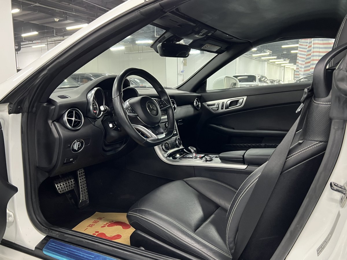 Mercedes-Benz SLC Class 2017 car image #6