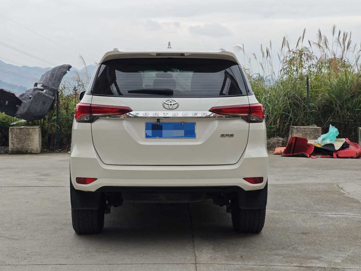 Toyota Fortuner 2020 #6 Toyota Fortuner 2020 immagine di auto #6