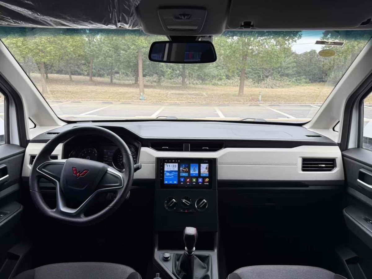 Wuling Hongguang PLUS 2022 изображение автомобиля #6