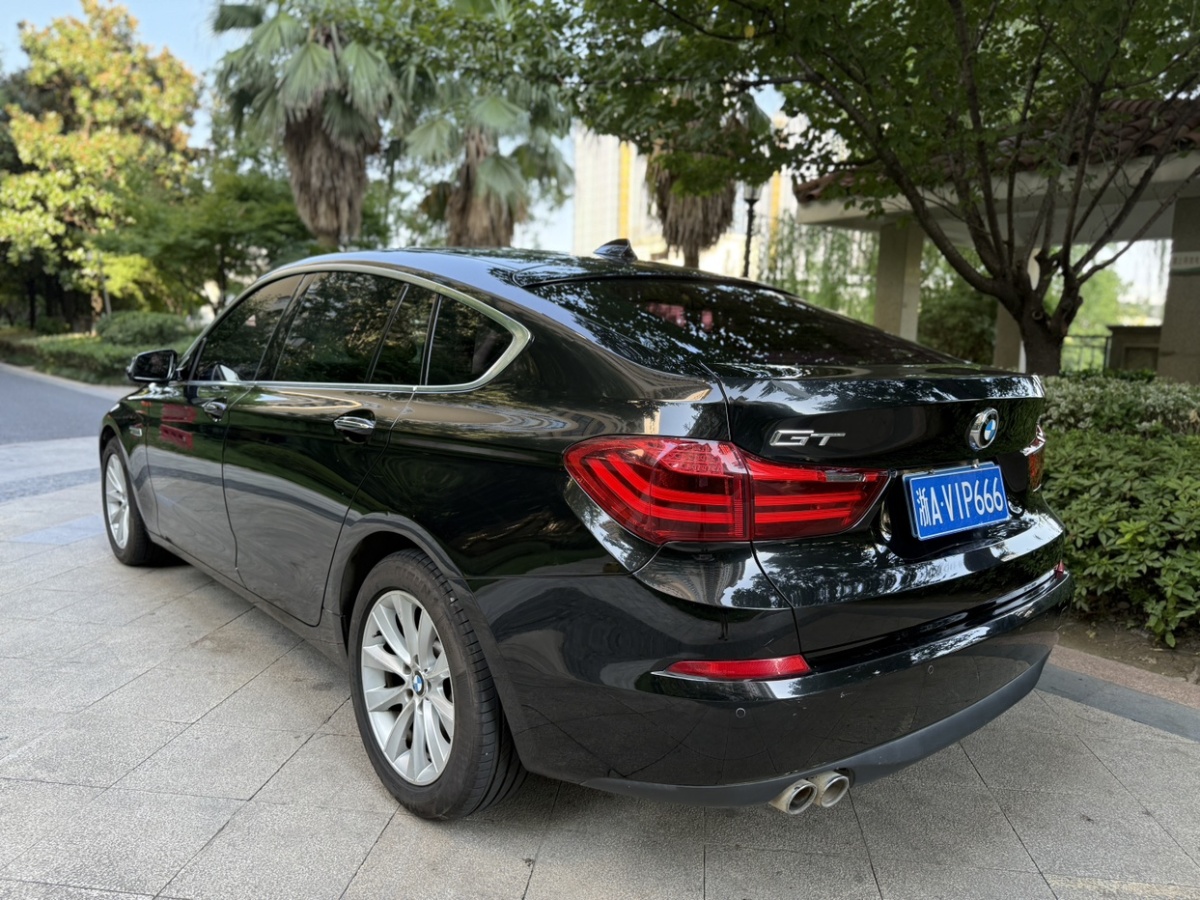 BMW 5 Series GT 2016 immagine di auto #6