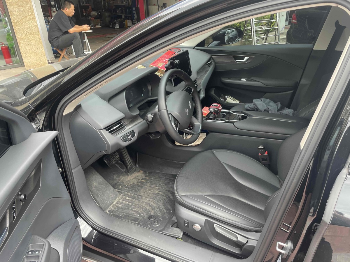 HongQi E-QM5 2023 immagine di auto #6