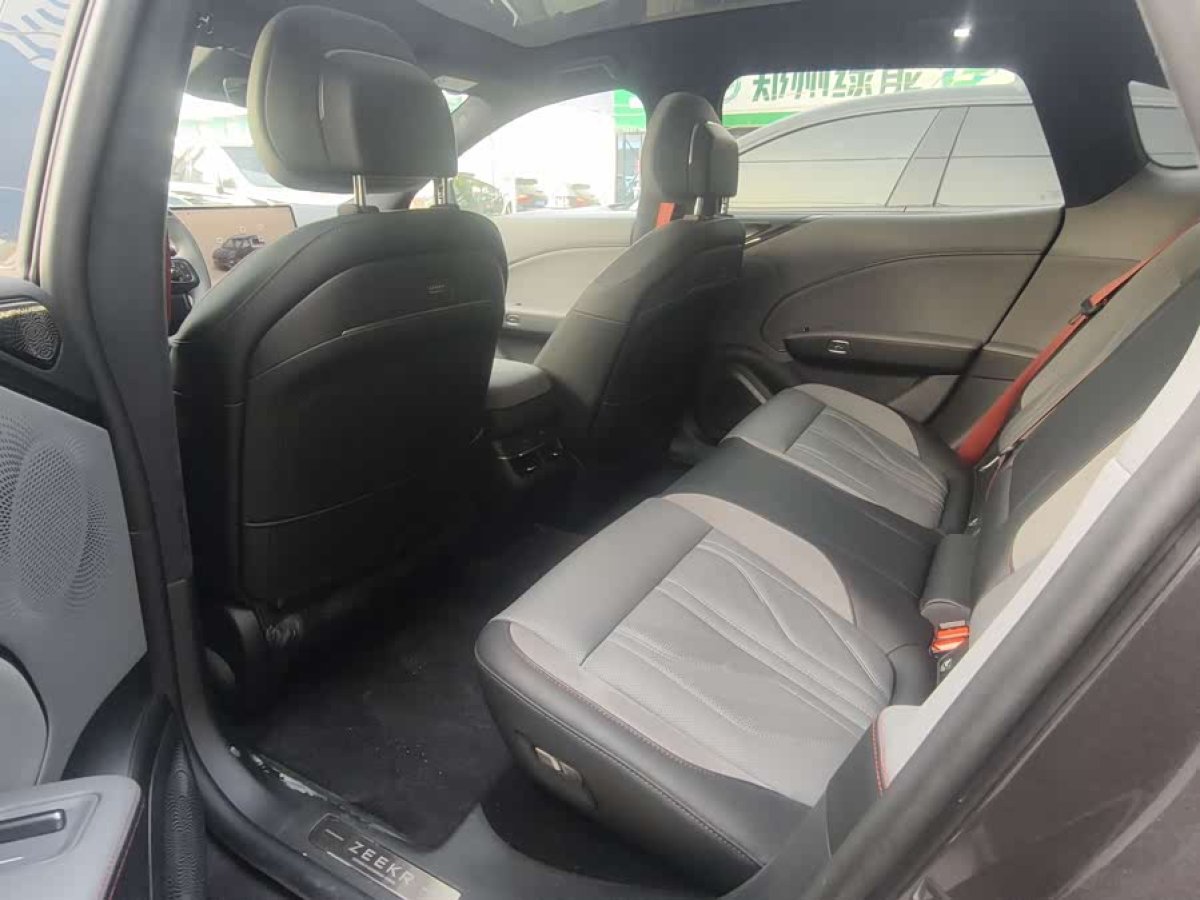 极氪 极氪007GT 2025 汽车图片 #6