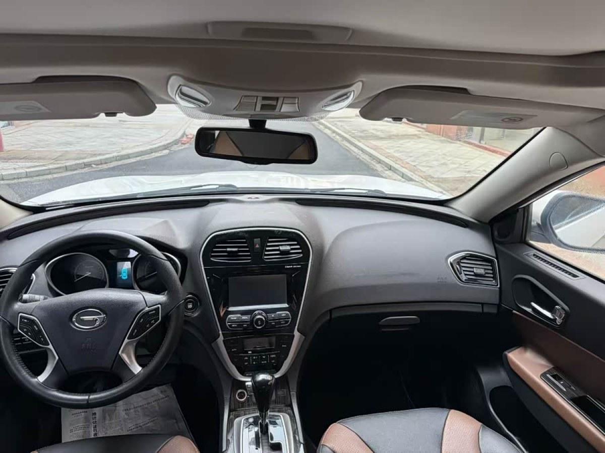 GAC Trumpchi GS5 Super 2015 #6 GAC Trumpchi GS5 Super 2015 car image #6