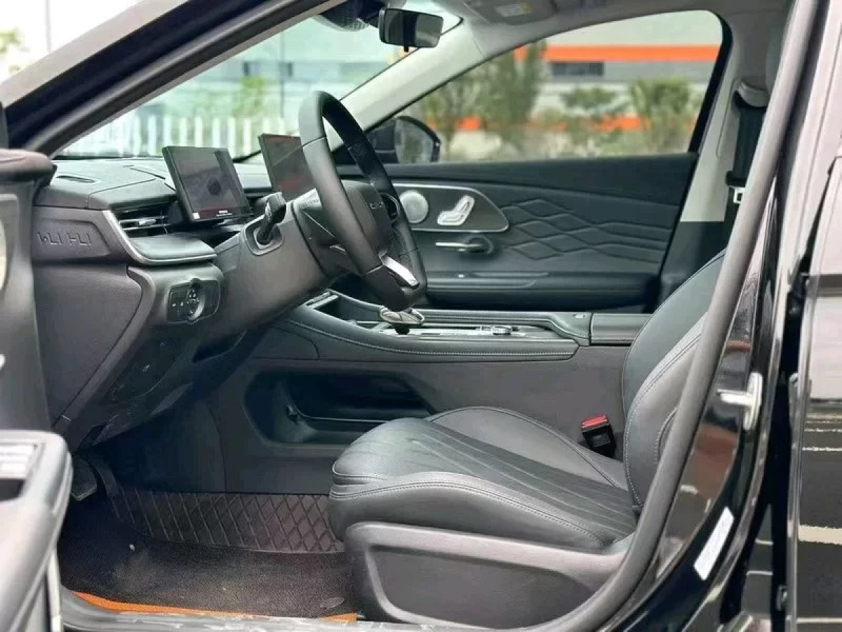 Chery Arrizo 8 Pro 2025 car image #6