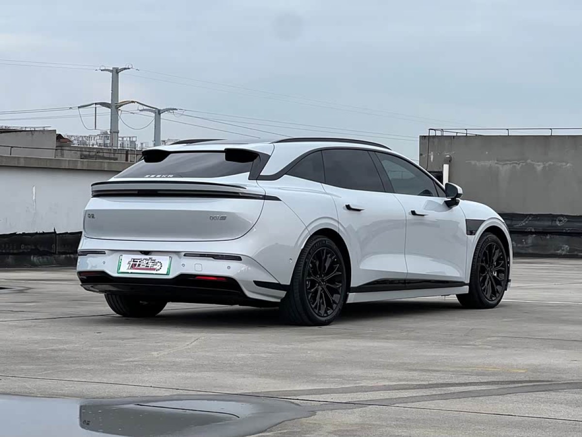 极氪 极氪007GT 2025 汽车图片 #6