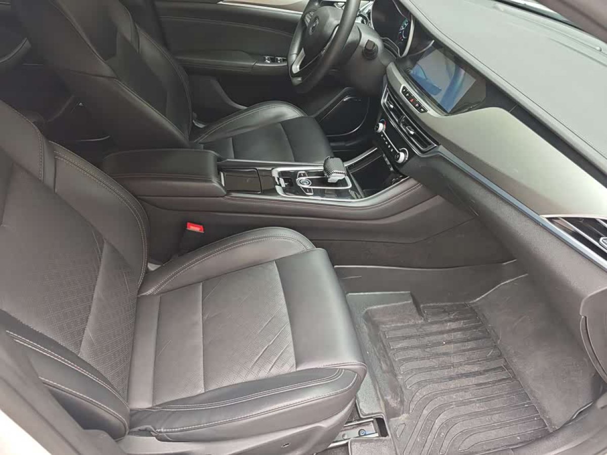 Changan Eado EV 2019 car image #6