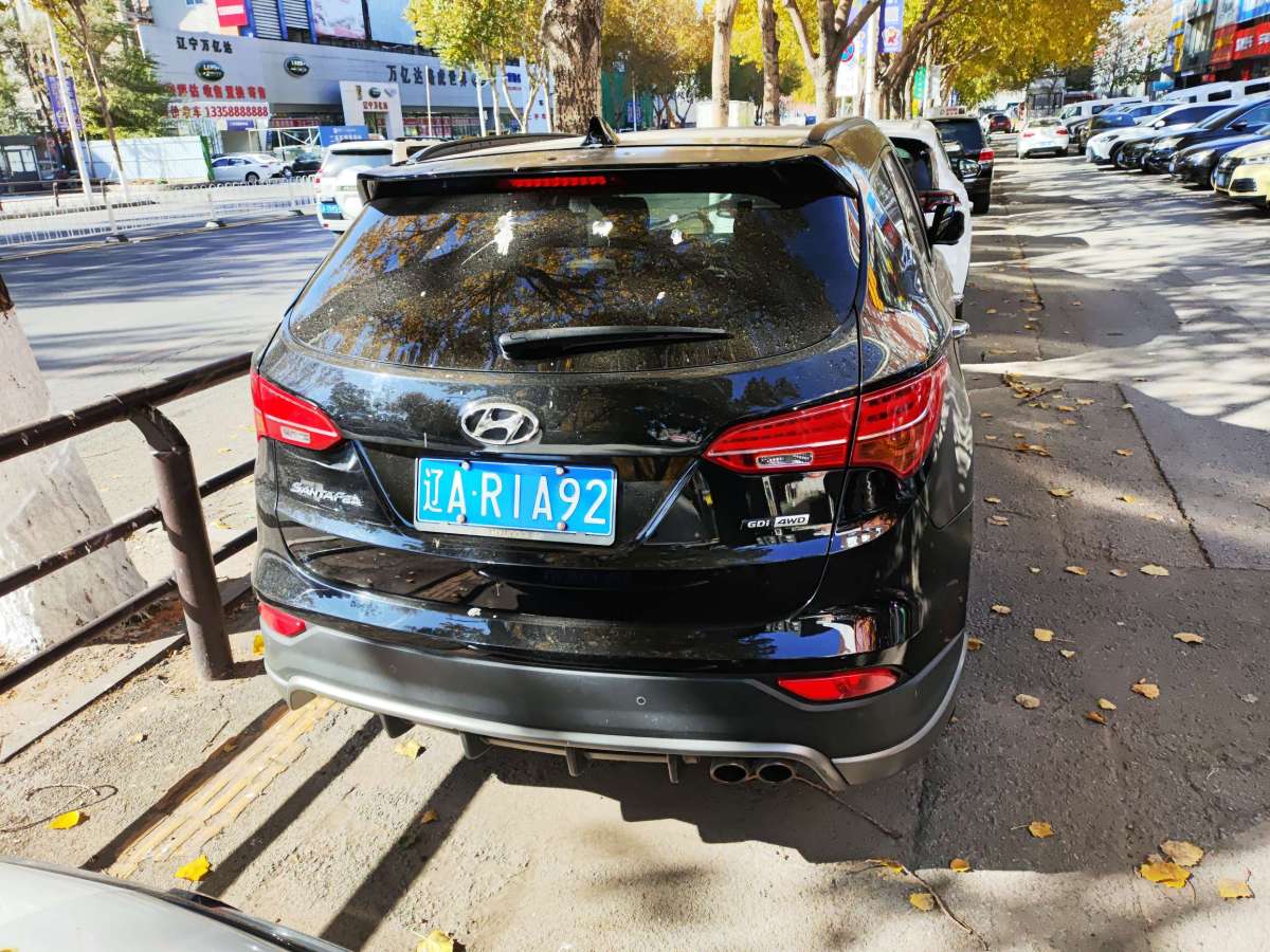 Hyundai Grand Santa Fe 2013 #6 Hyundai Grand Santa Fe 2013 car image #6