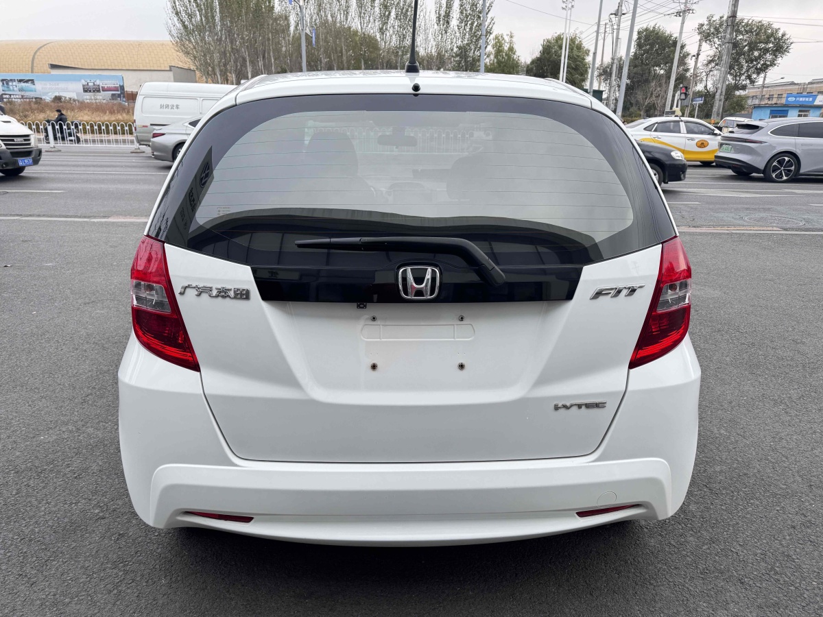 Honda Fit 2013 car image #6