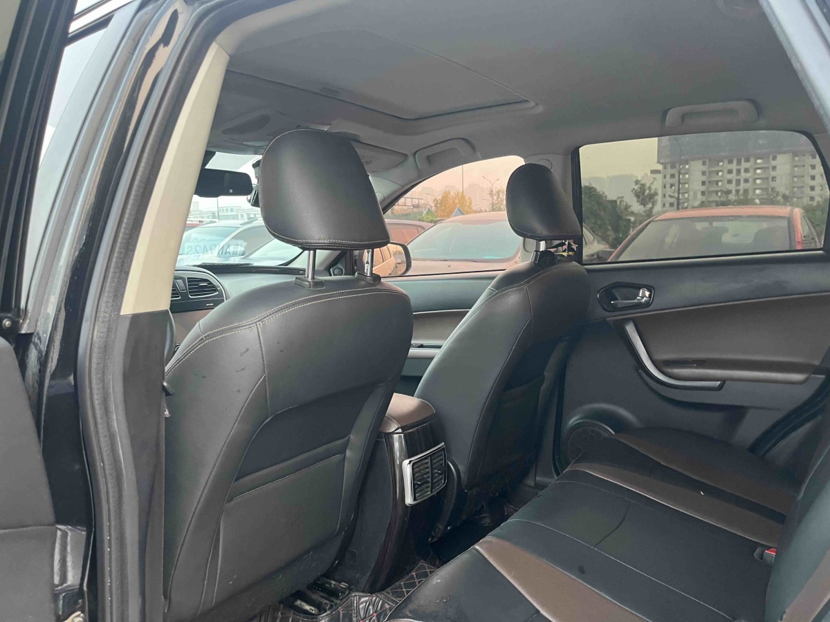 GAC Trumpchi GS5 Super 2015 car image #6