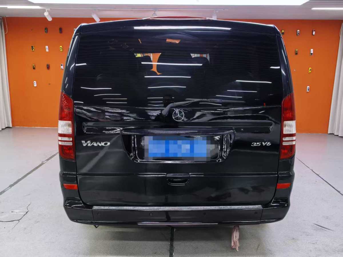 Mercedes-Benz Viano (Imported) 2012 immagine di auto #6