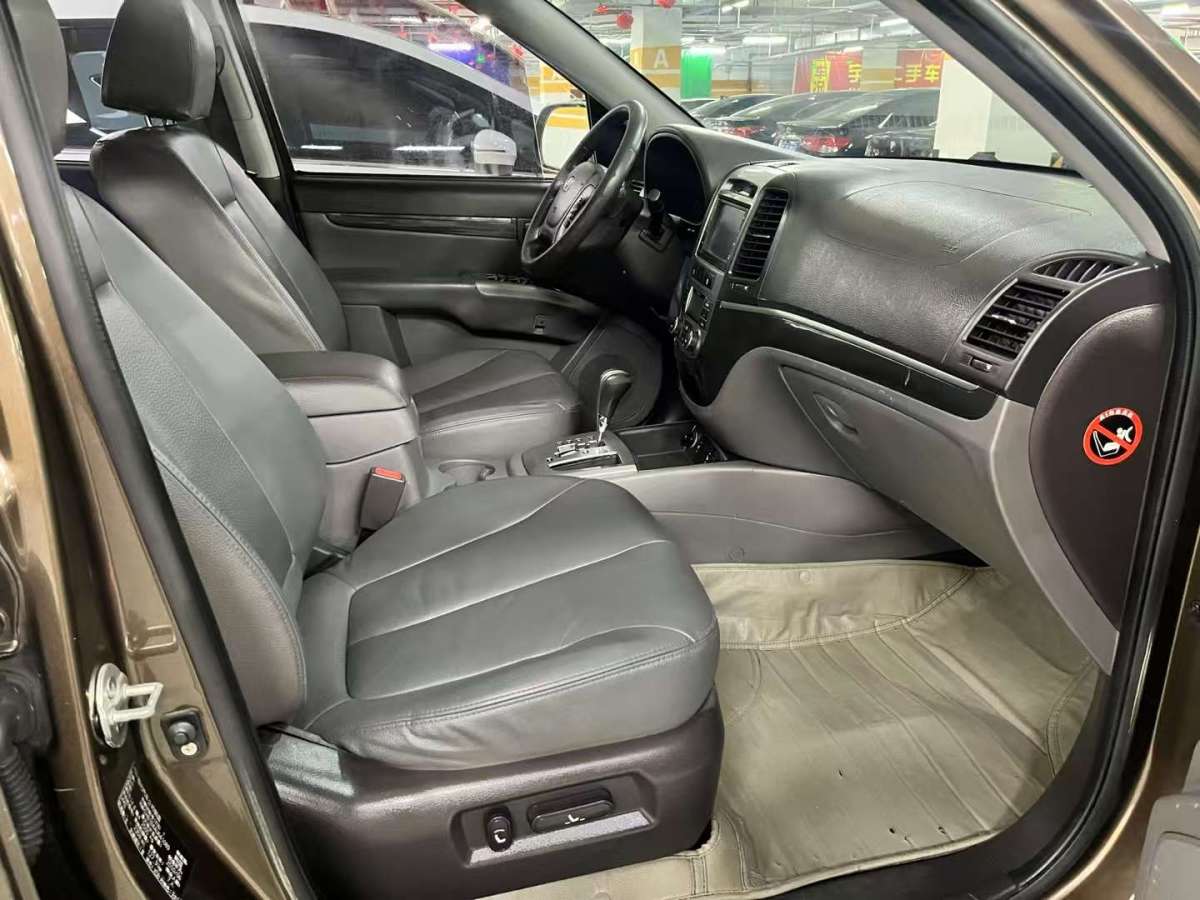 Hyundai Santa Fe Classic 2010 #6 Hyundai Santa Fe Classic 2010 car image #6