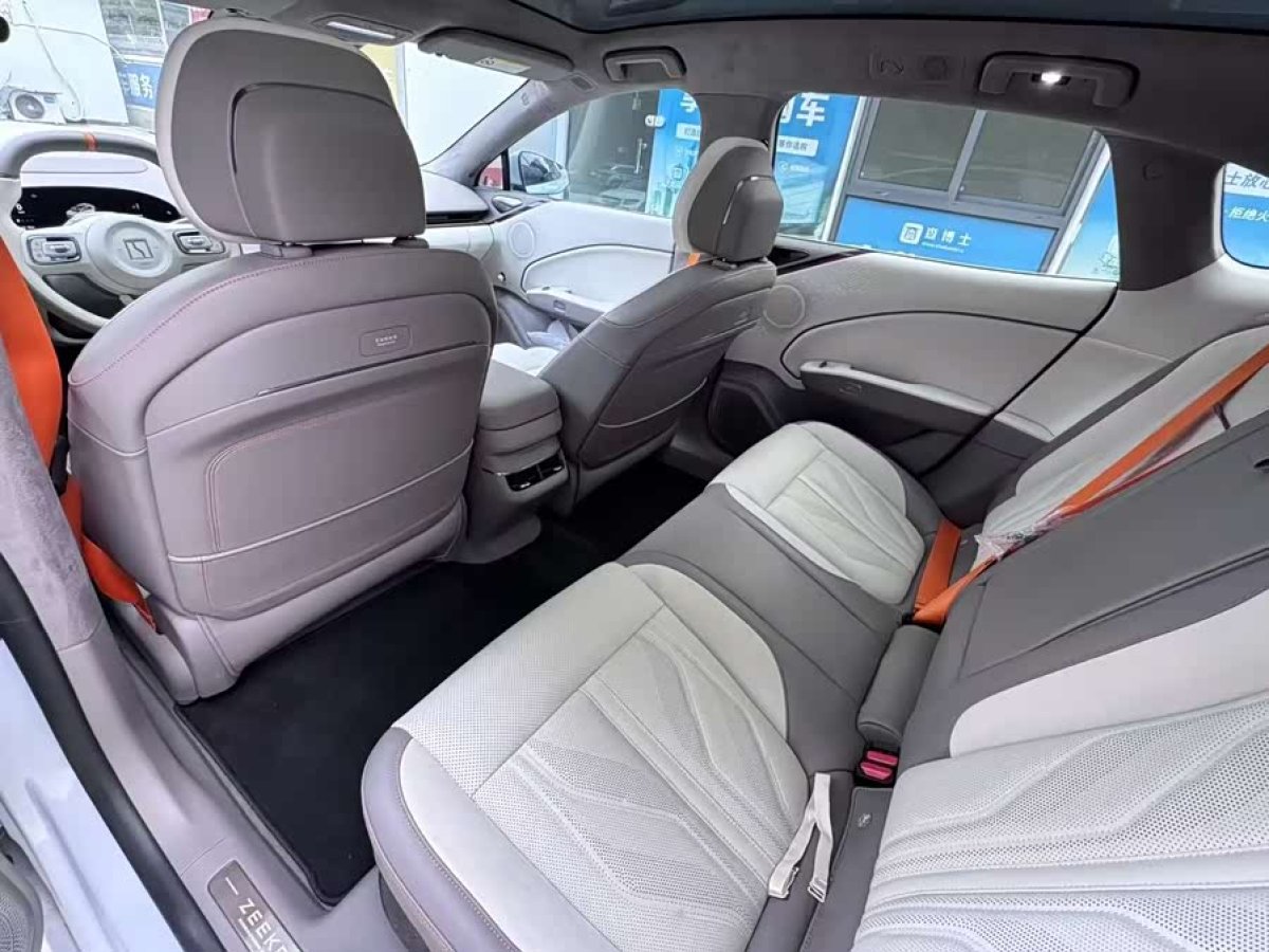 极氪 极氪007GT 2025 汽车图片 #6