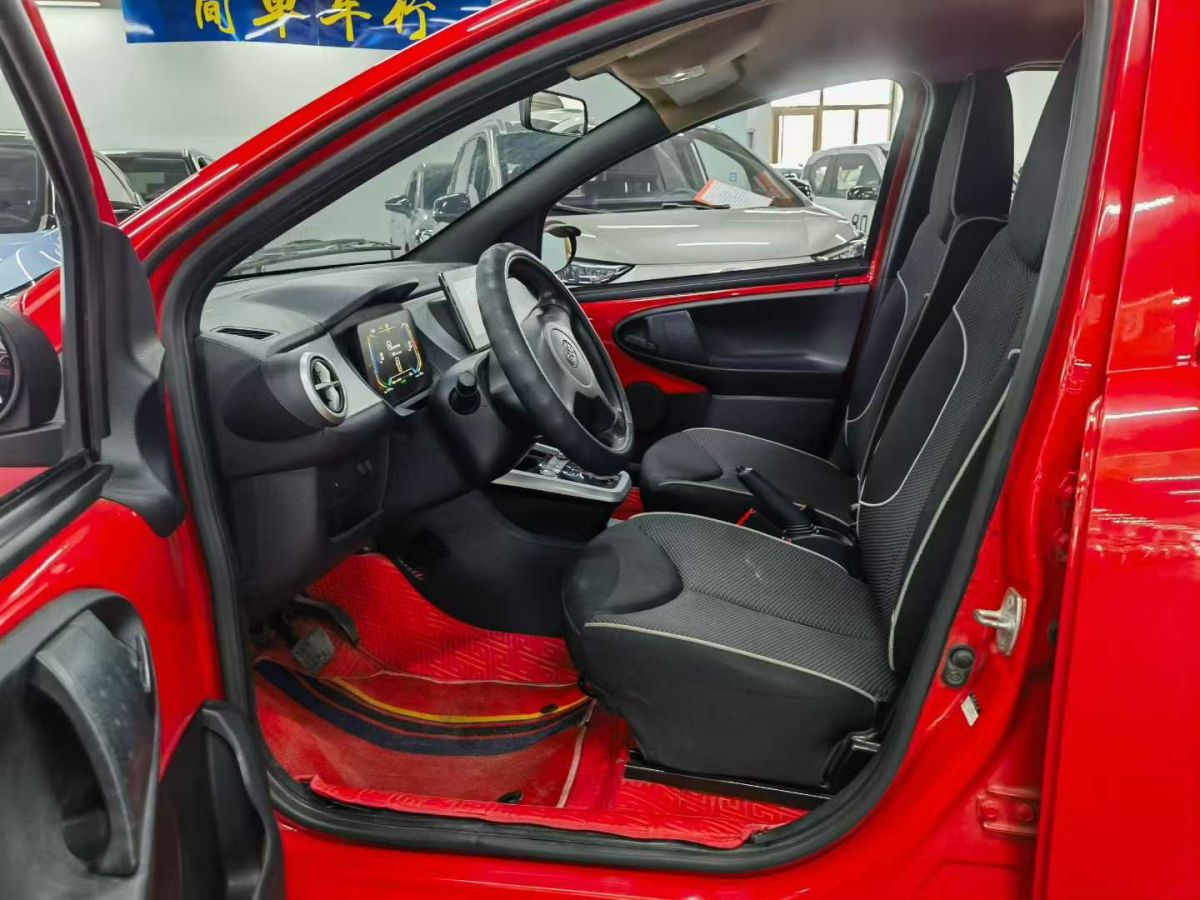 BYD e1 2020 #6 BYD e1 2020 car image #6