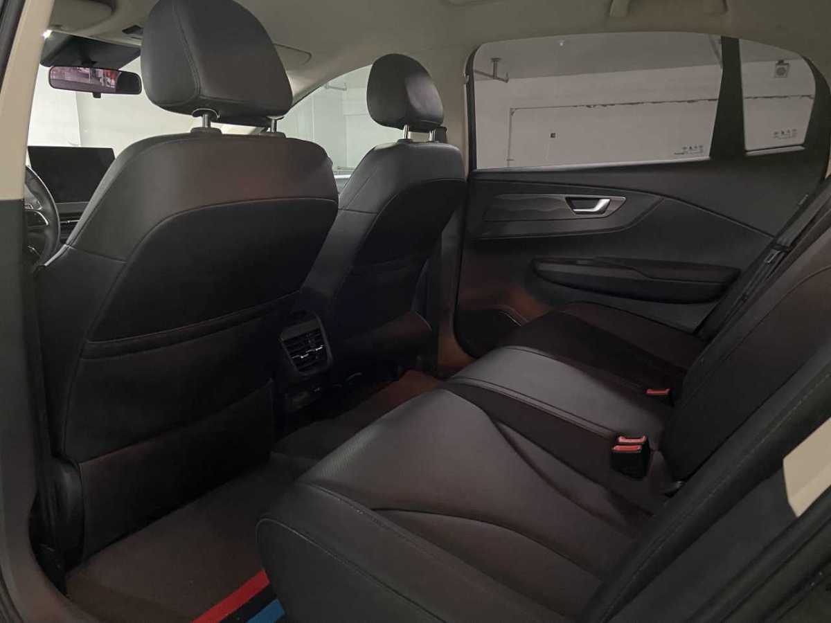 HongQi E-QM5 2023 #6 HongQi E-QM5 2023 car image #6