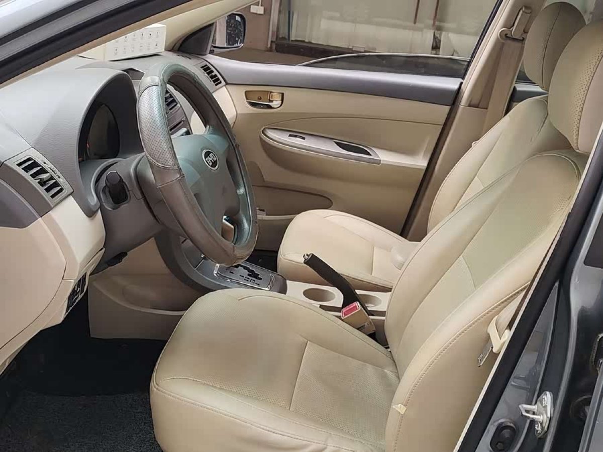 BYD L3 2014 immagine di auto #6