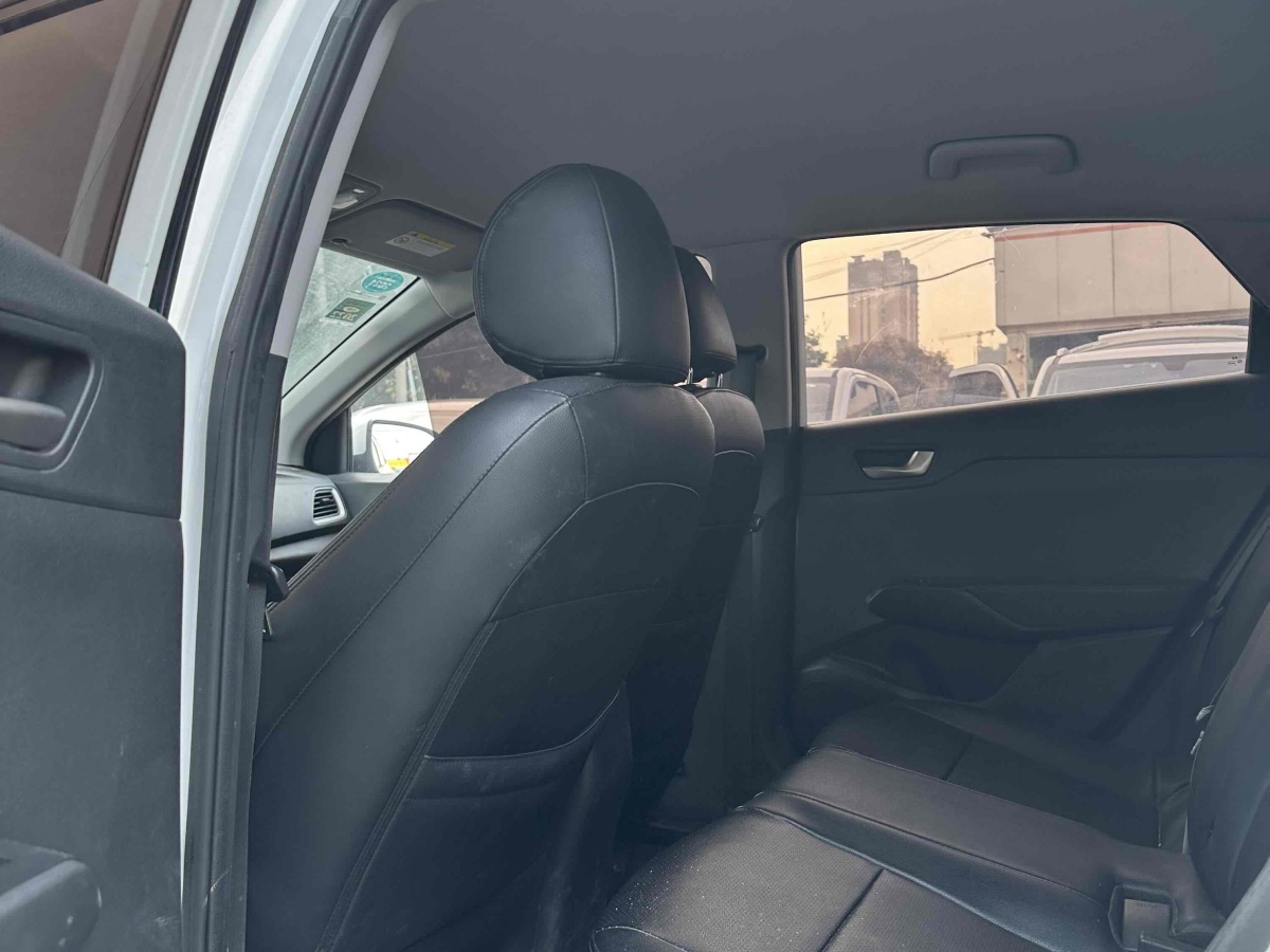 Hyundai Verna RV 2018 #6 Hyundai Verna RV 2018 car image #6